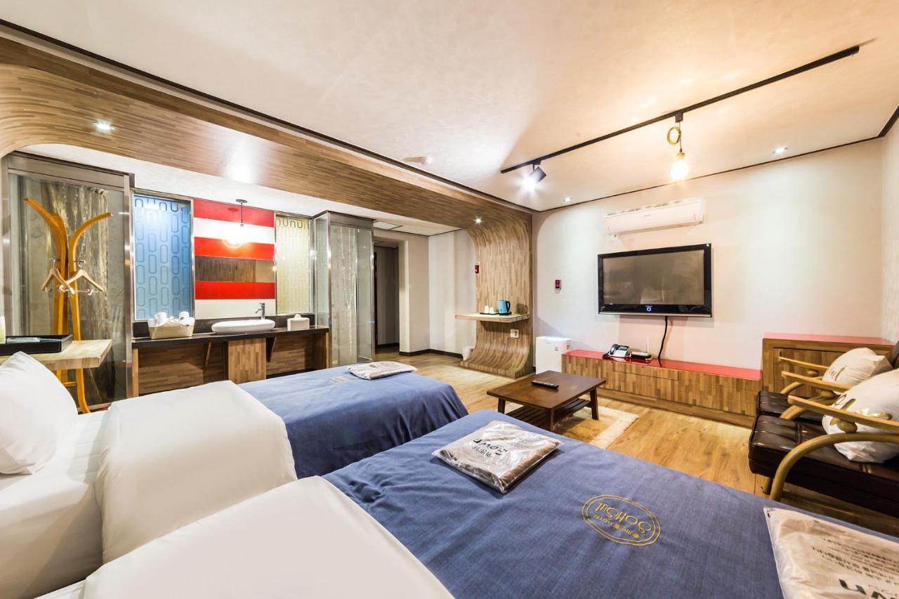 Chuncheon Sohsul Hotel Ngoại thất bức ảnh