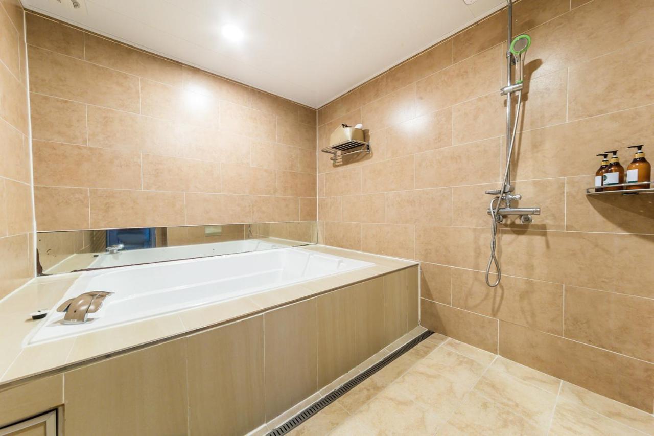 Chuncheon Sohsul Hotel Ngoại thất bức ảnh